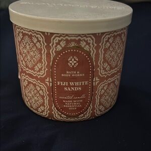 Bath & Body Works Fiji White Sands Scented Candle - Cream and Brown